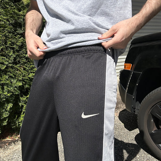 Vintage Black Nike Track Pants - L