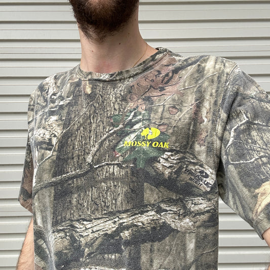 Vintage Mossy Oak Realtree Camo Tee - M