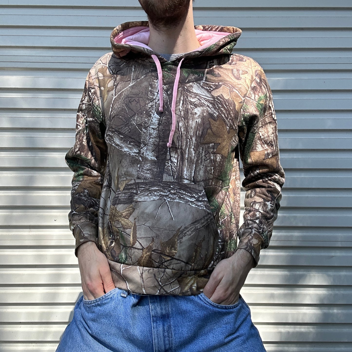 Vintage Realtree Camo With Pink Hoodie - M(W)