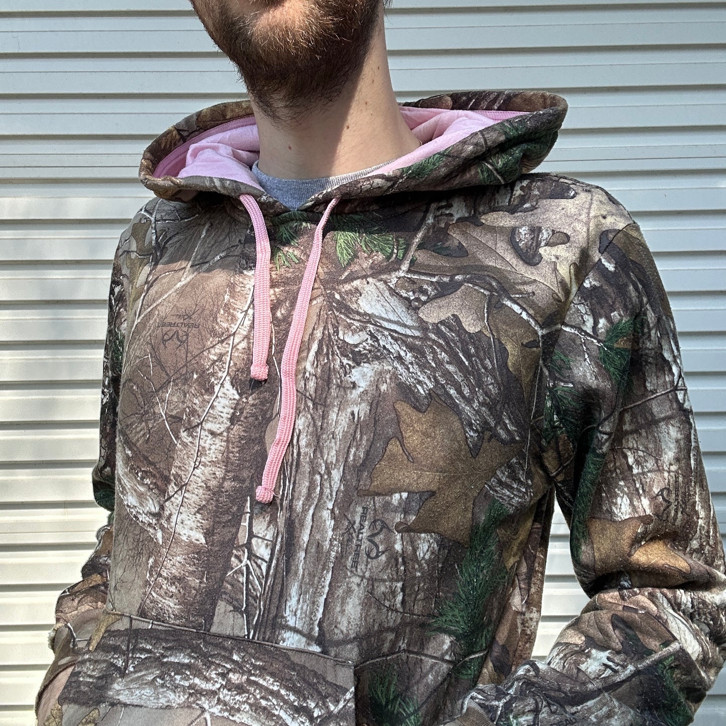 Vintage Realtree Camo With Pink Hoodie - M(W)