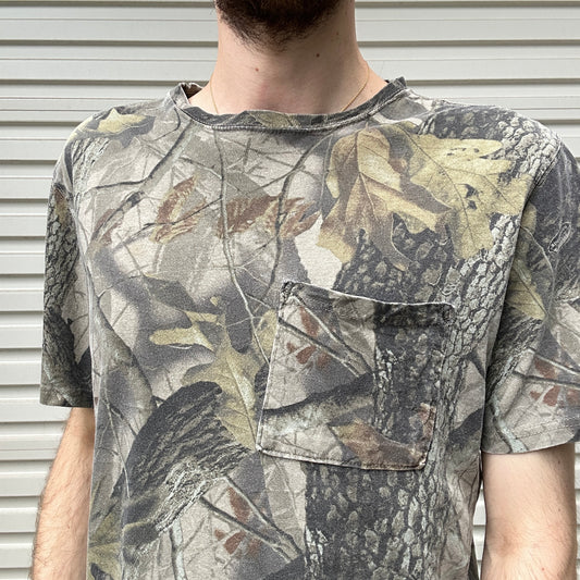 Vintage Camo Pocket Tee - M