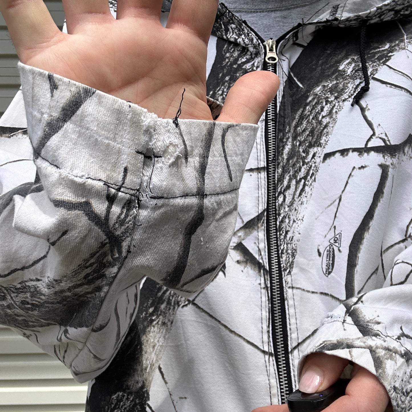 Vintage White Realtree Camo Light Weight Shell Jacket - L