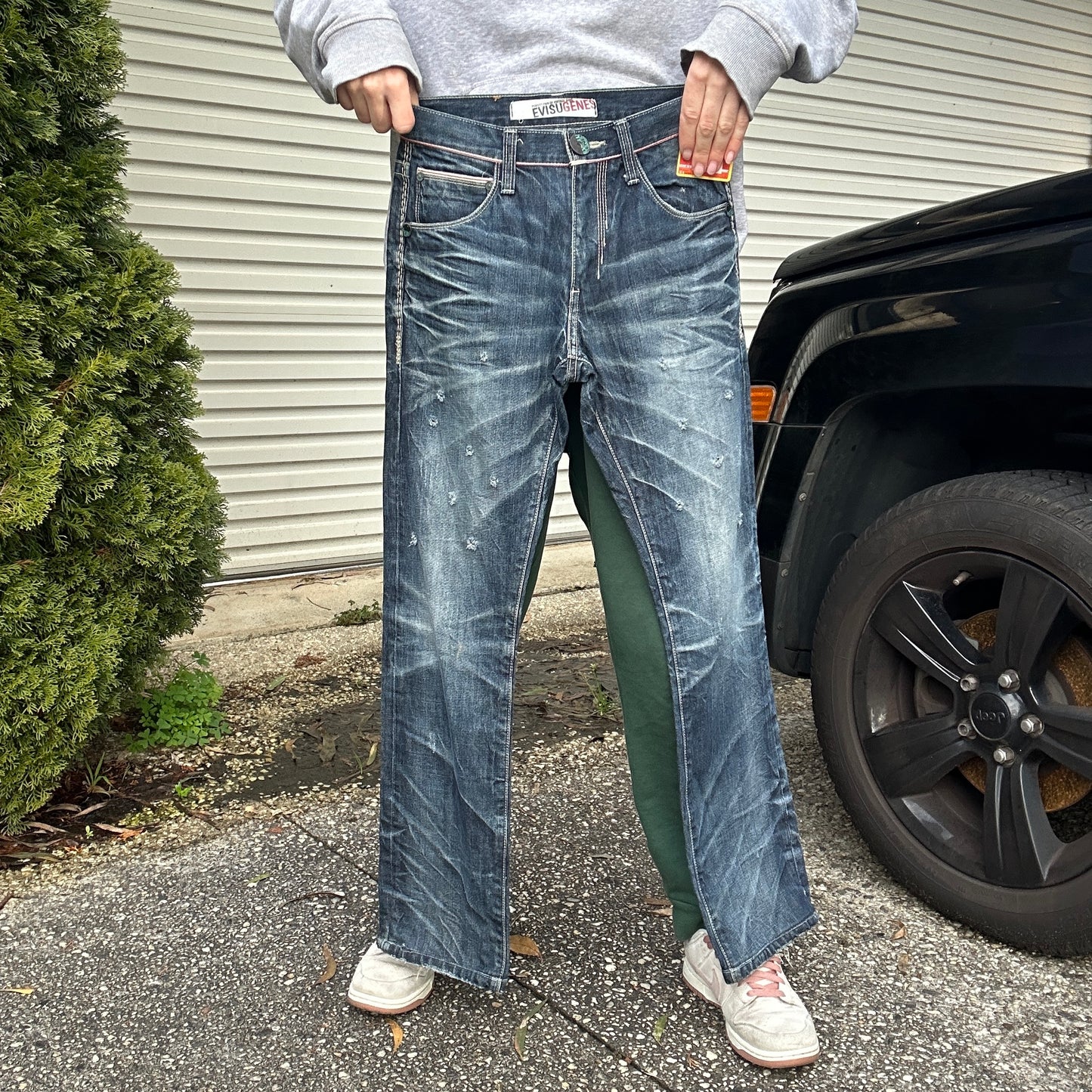 Vintage EVISU Denim Jeans - 28