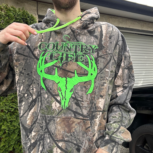 Vintage Country Life Camo Hoodie - XL
