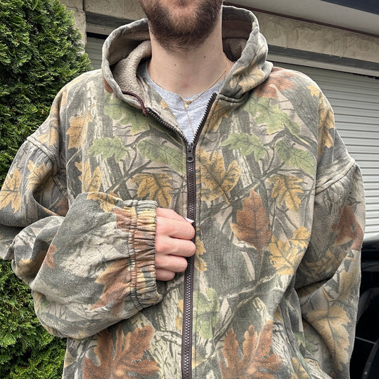 Vintage Realtree Camo Zip Up Hoodie - XL