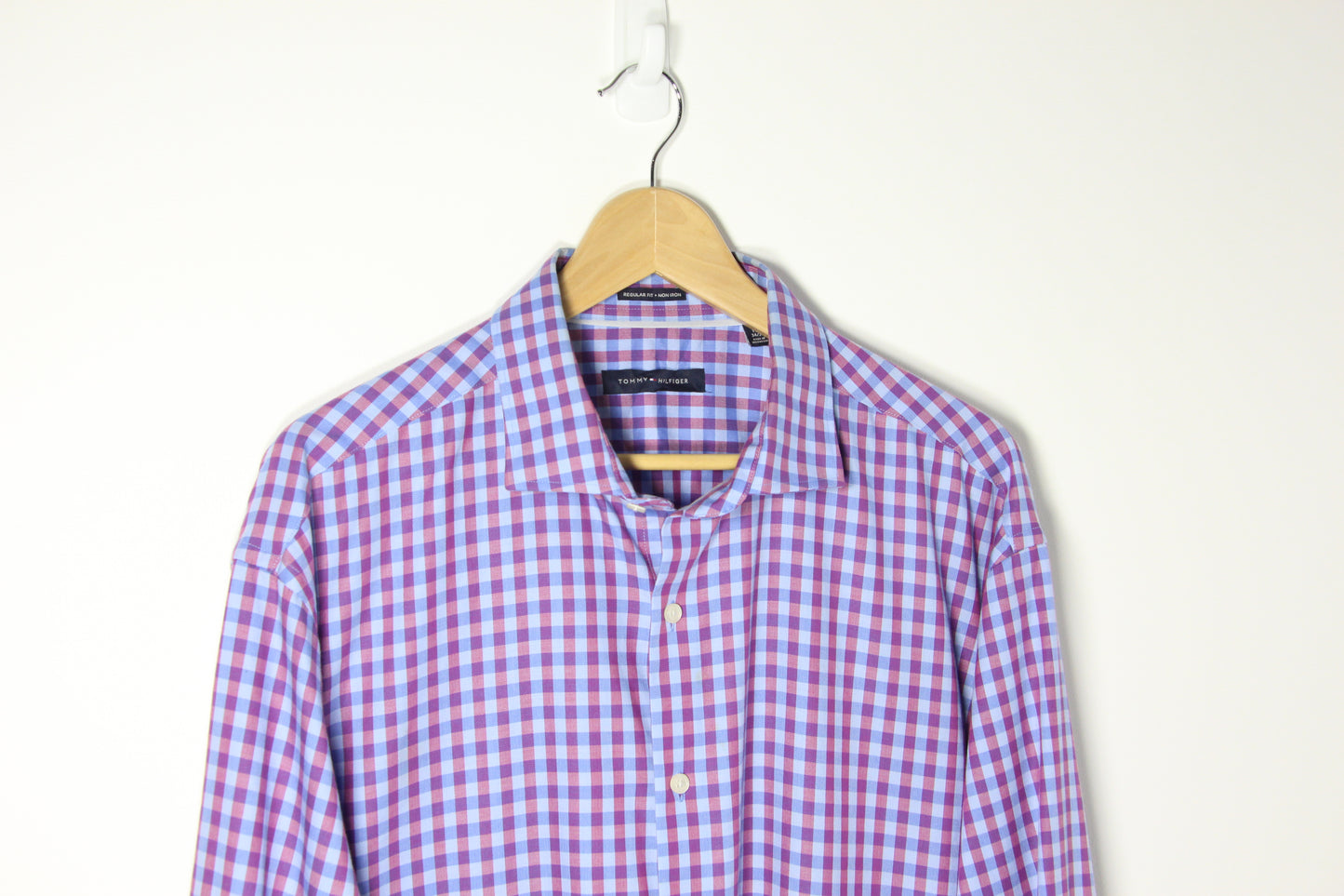 Vintage Tommy Hilfiger Long Sleeve Button Up - L/XL