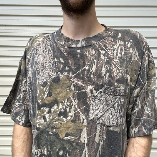 Vintage Realtree Camo Tee - XL