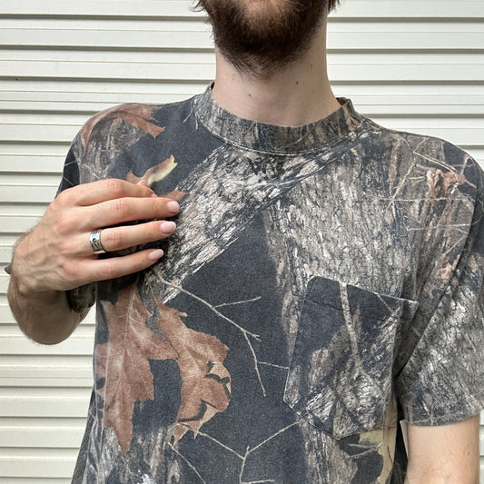 Vintage Mossy Oak Camo Tee - L