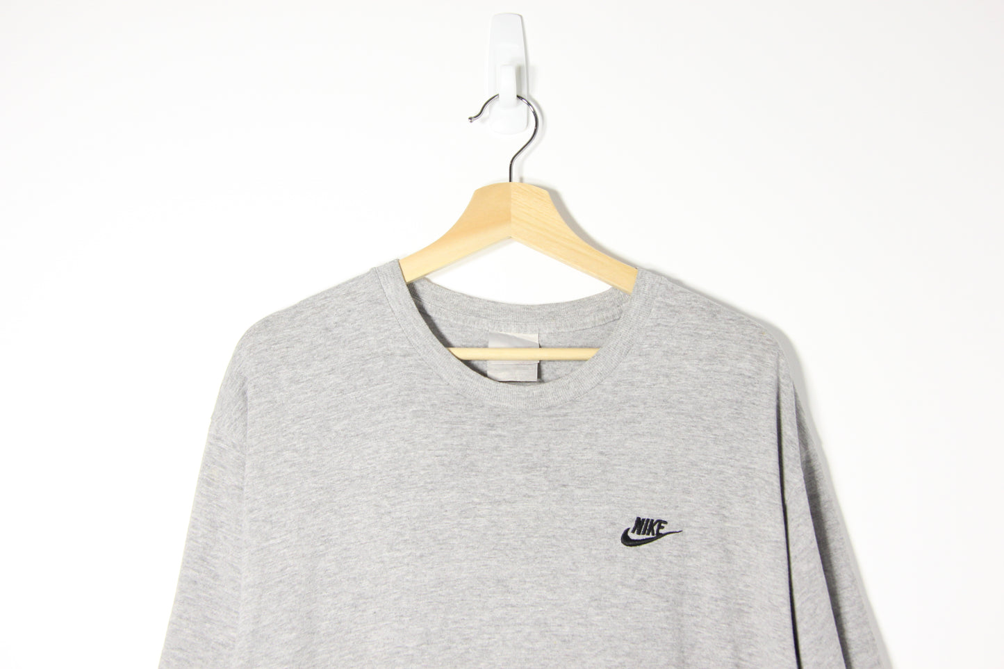 2000's Nike Basic Tee - M