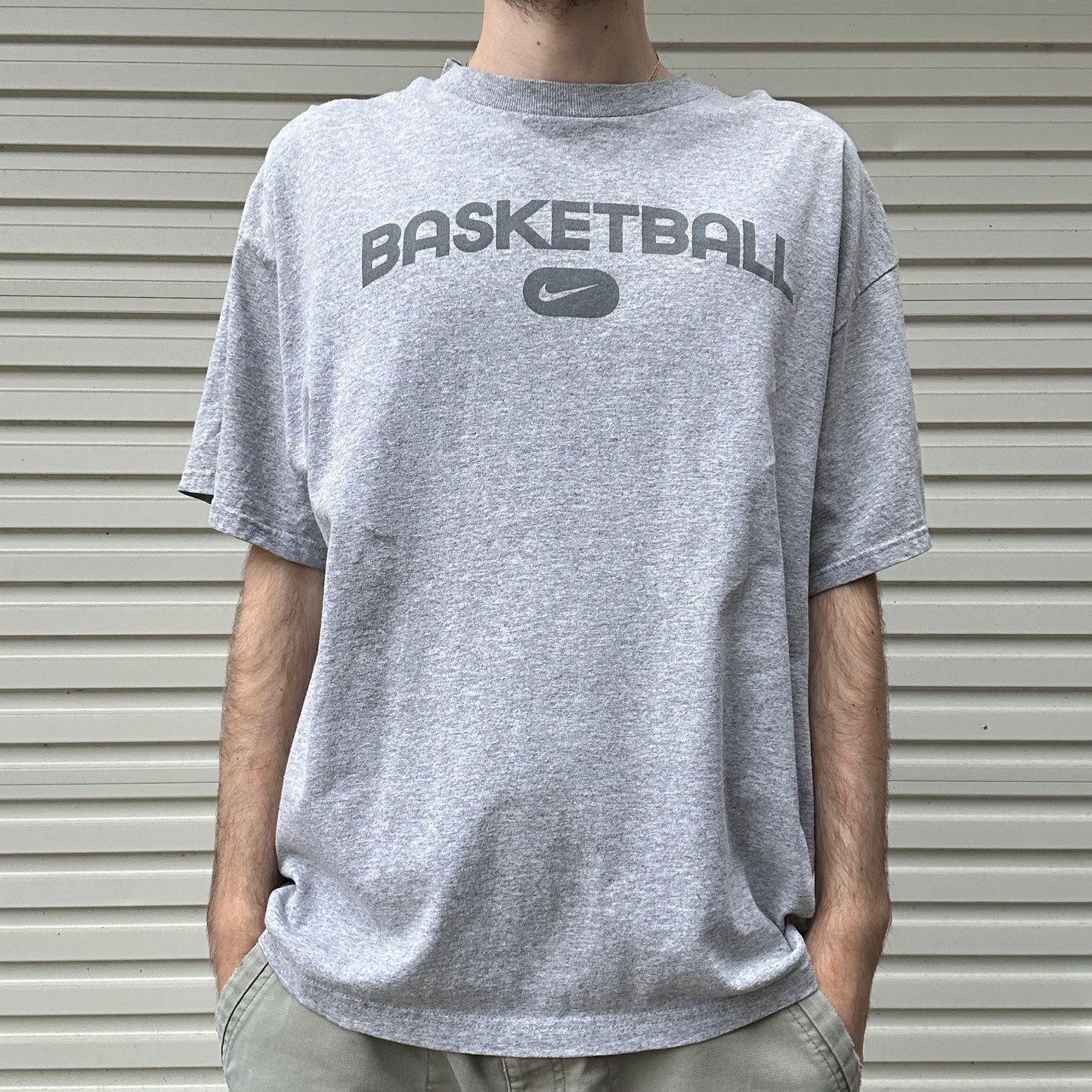 Vintage Nike Basketball Graphic Tee - XL