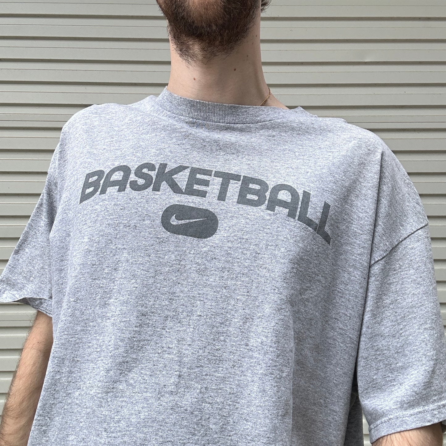 Vintage Nike Basketball Graphic Tee - XL